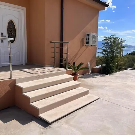 Villa Вила